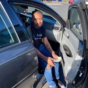 Meet your Posher, Deontrey